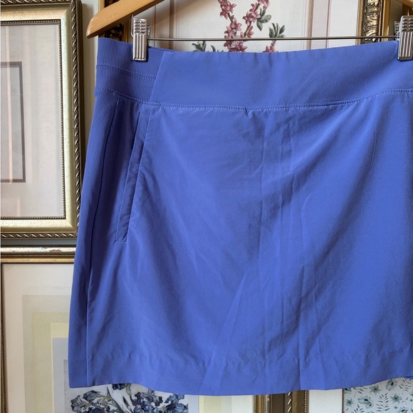 Athleta Brooklyn Mid Rise Skort Adonis Blue Purple Size 14 - Picture 9 of 10